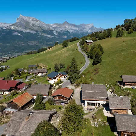 Le Des Serves Domek alpejski