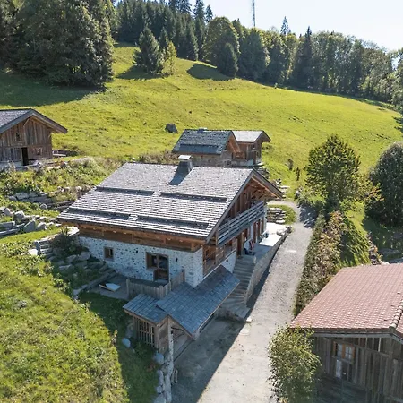 Le Des Serves Domek alpejski